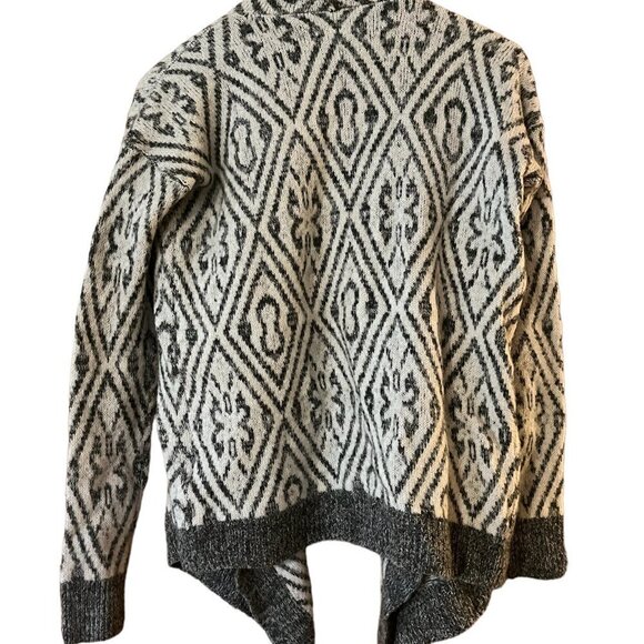 Abercrombie & Fitch Gray Boho Open Shawl Cardigan/Sweater - Picture 3 of 5